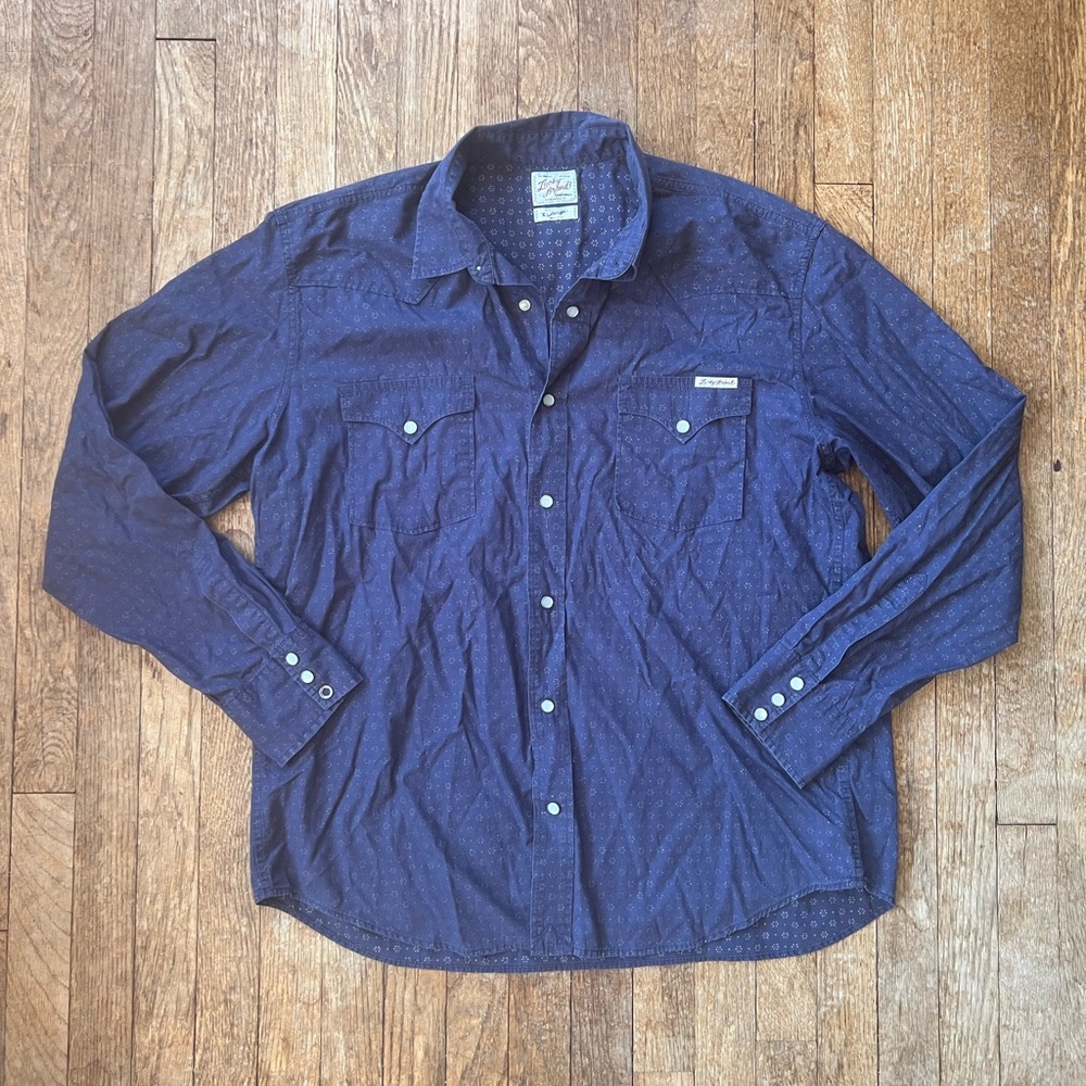 Men’s XL Lucky Brand Vintage Style ButtonUp.